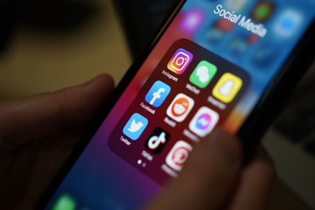 social media apps on iphone